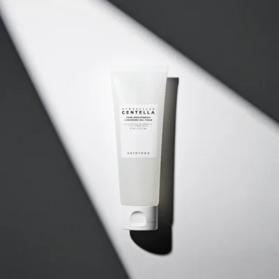 skin1004 cleanser 125ml madagascar centella tone brightening cleansing gel foam 36440353407222 1440x